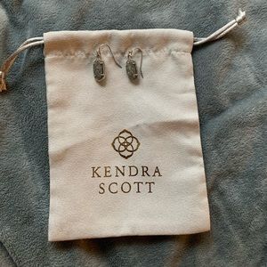 Lee Earrings in Silver Platinum Drusy